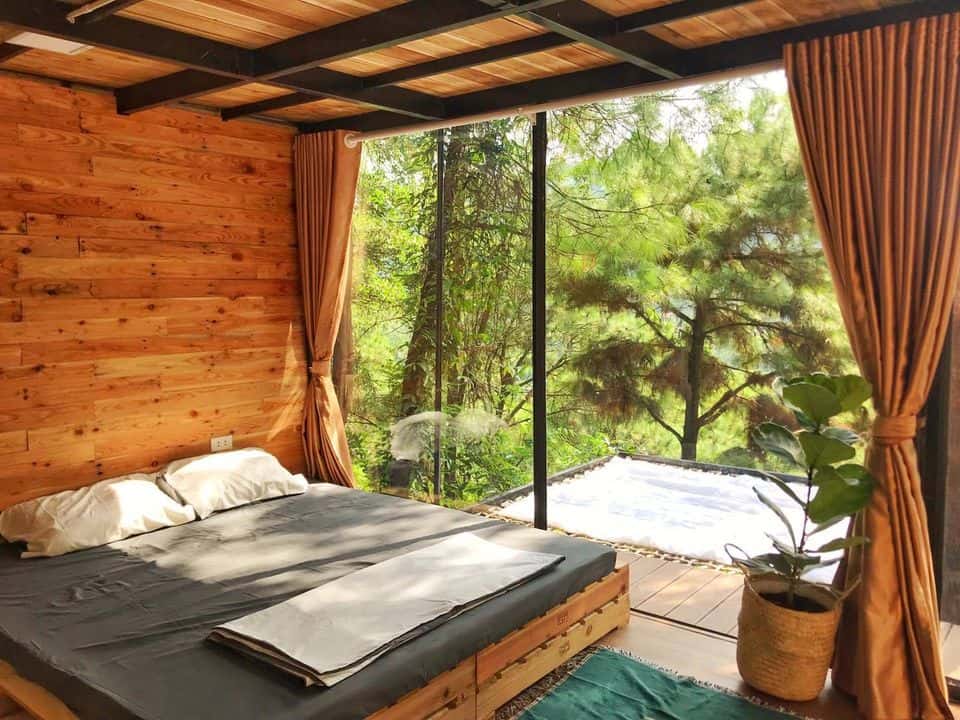 Phong-ngu-nha-go-rung-thong-debay-villa-homestay-soc-son-ha-noi 04