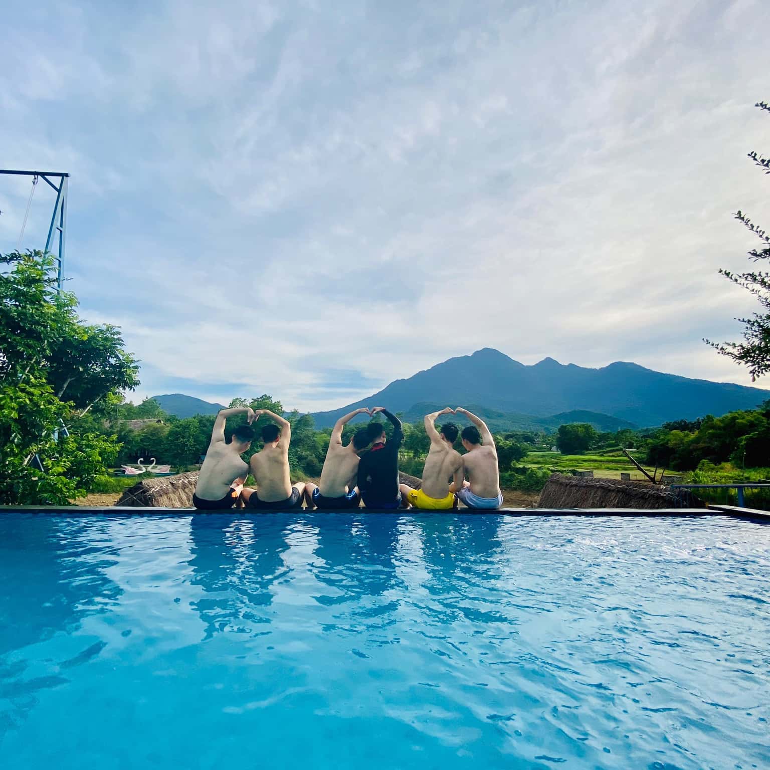 Homestay gần Hà Nội cho nhóm - TOP 18 biệt thự siêu phù hợp