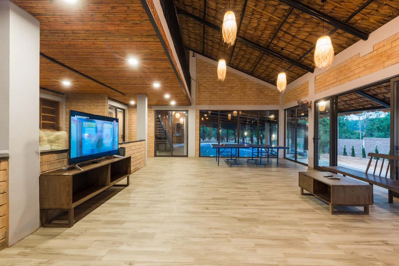 phong khach wehome nha la homestay hoa binh