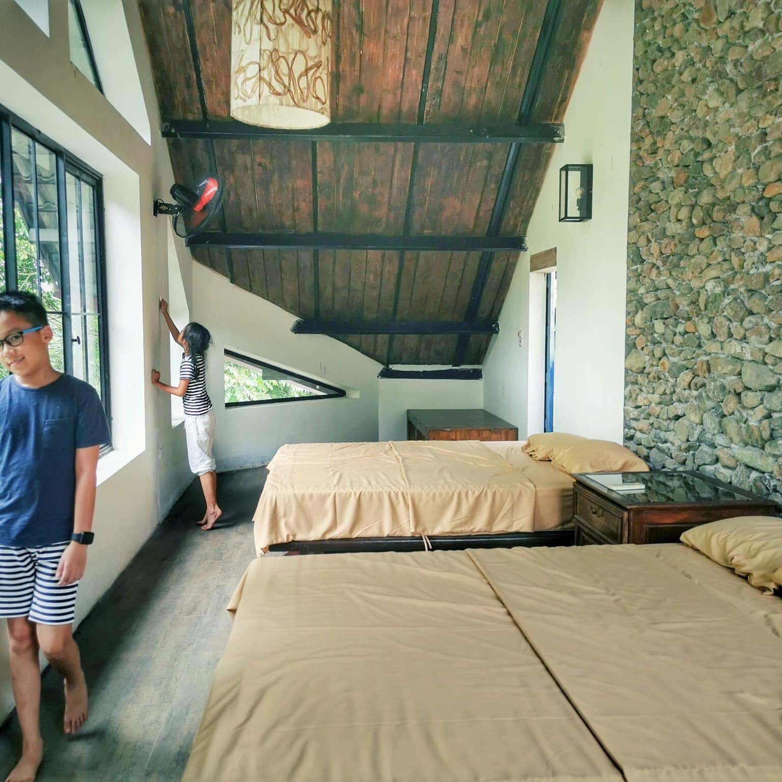 phong ngu farmstay b e e vuon co thom homestay hoa binh