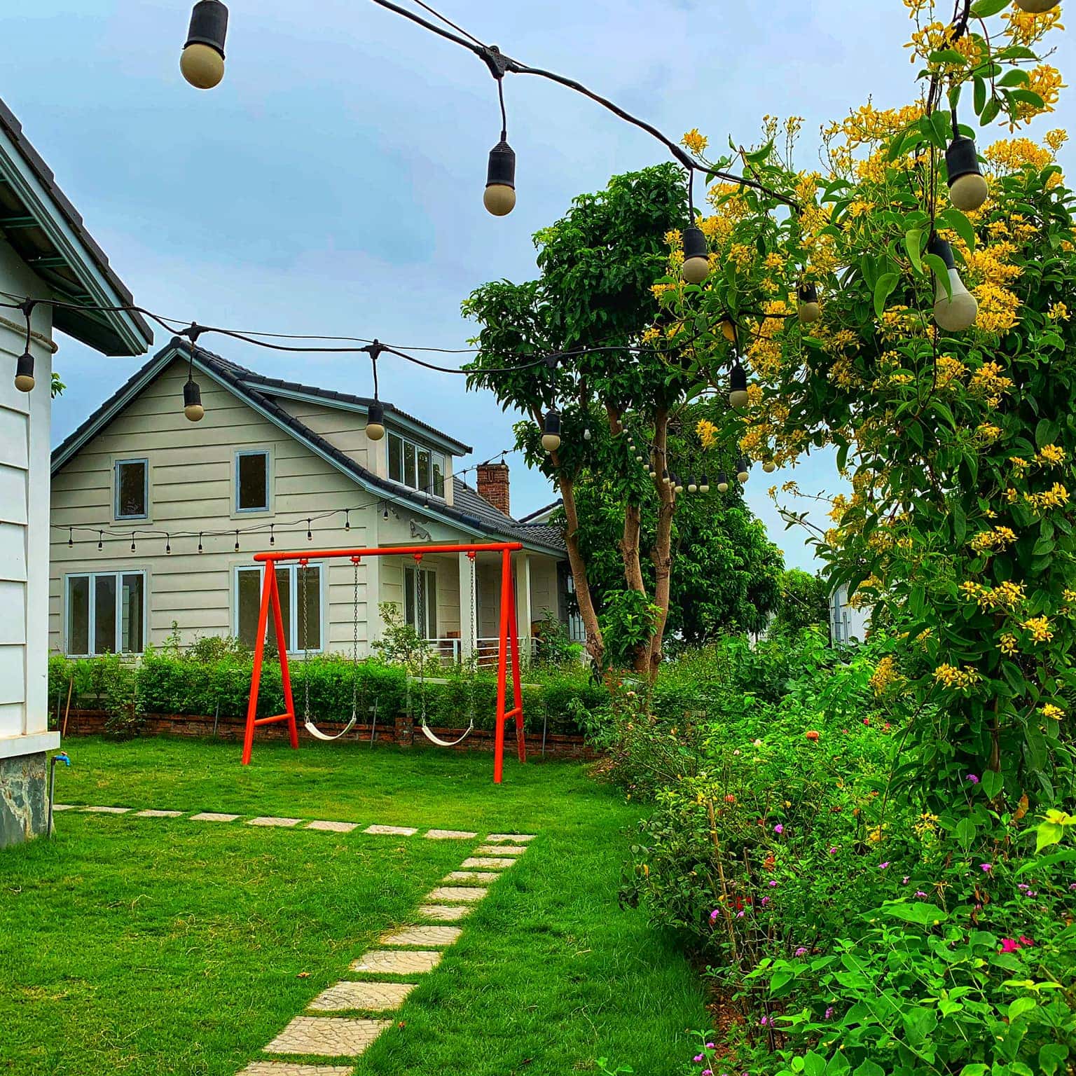 Monkey House Villa - Biệt thự sang chảnh trong lòng núi 