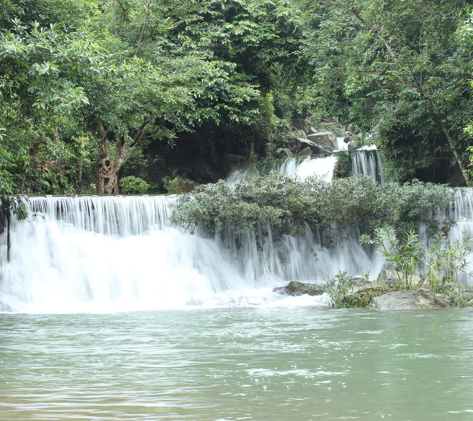khoang xanh suoi tien ba vi ha noi