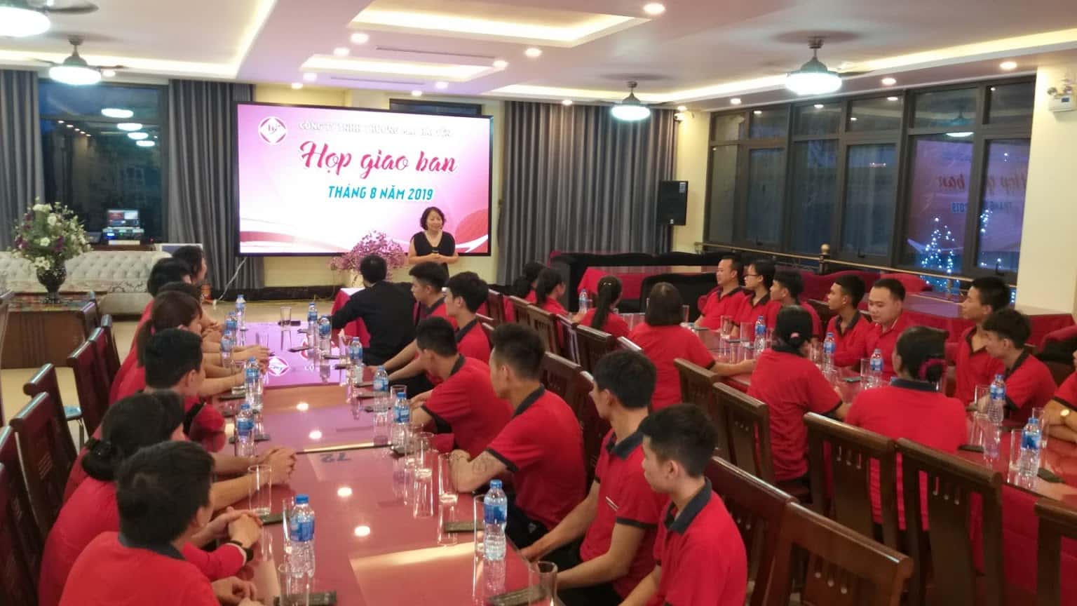 nha hang hai yen 20 soc son
