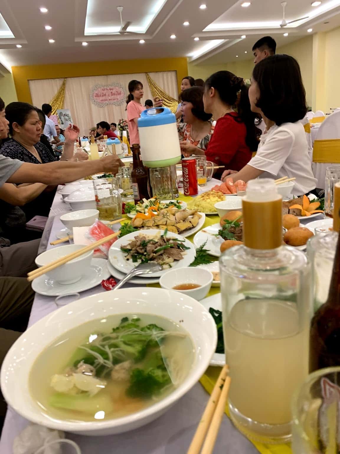 nha hang vu nghia soc son