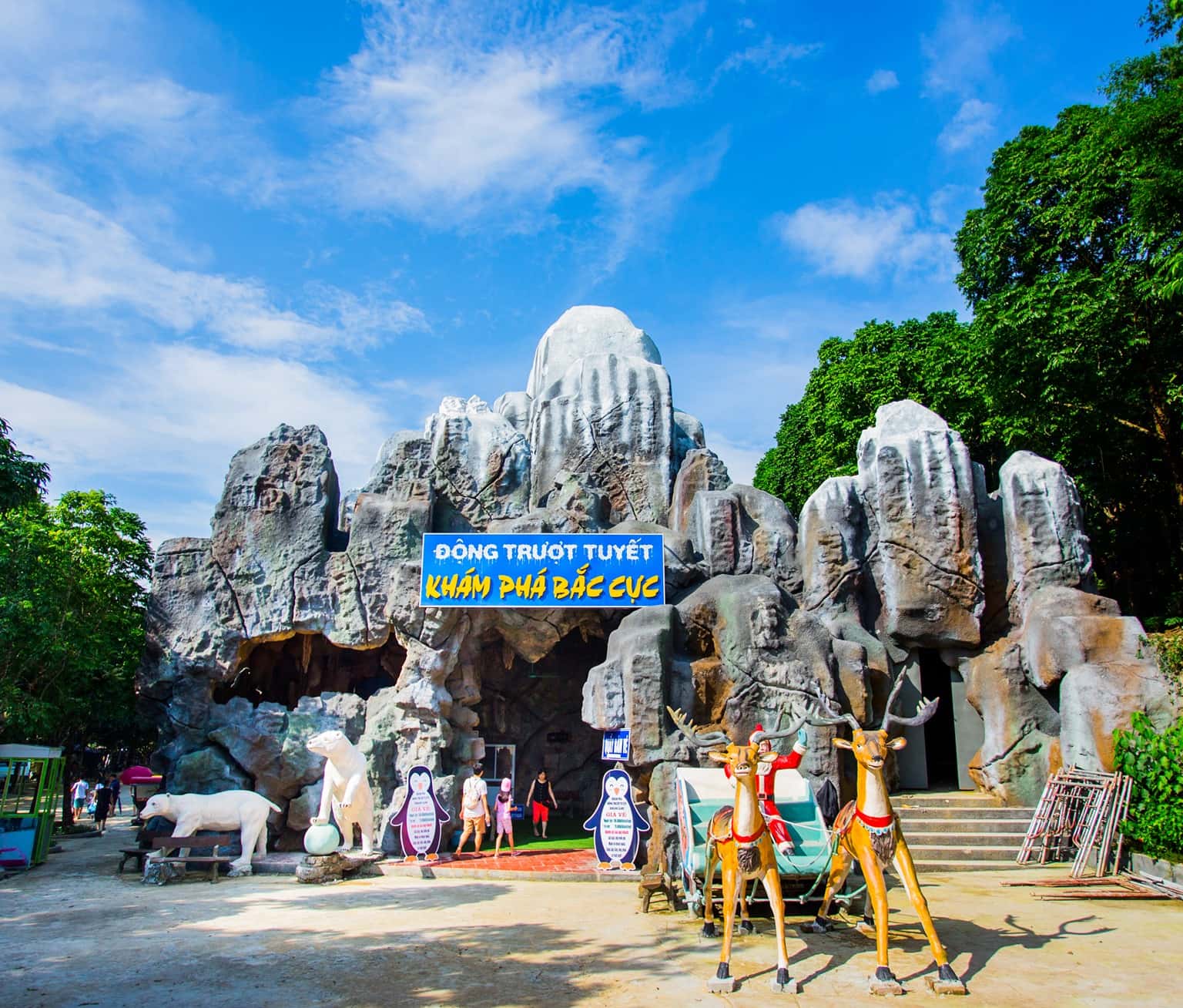 khoang xanh suoi tien ba vi