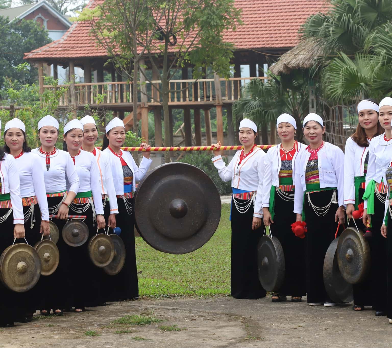khu du lich sinh thai long viet ba vi