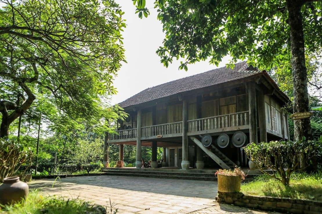 phong nghi khu du lich sinh thai long viet ba vi