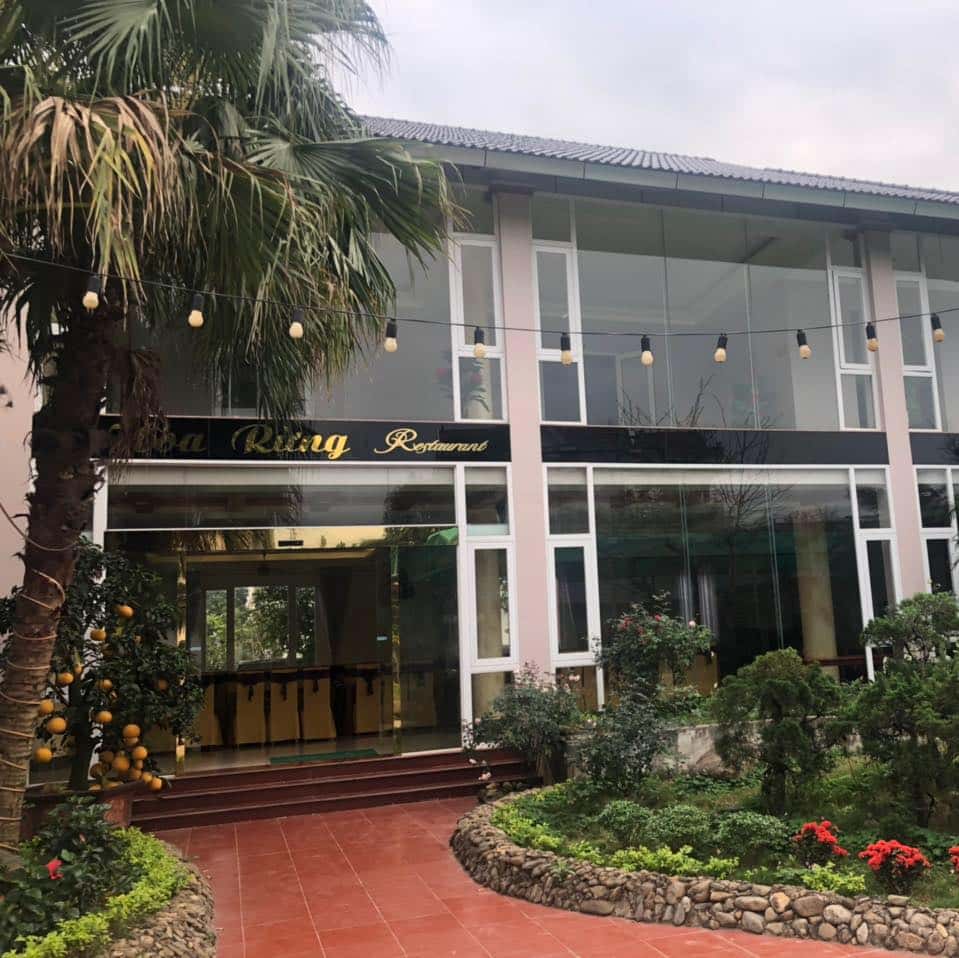 nha hang hoa rung tam dao