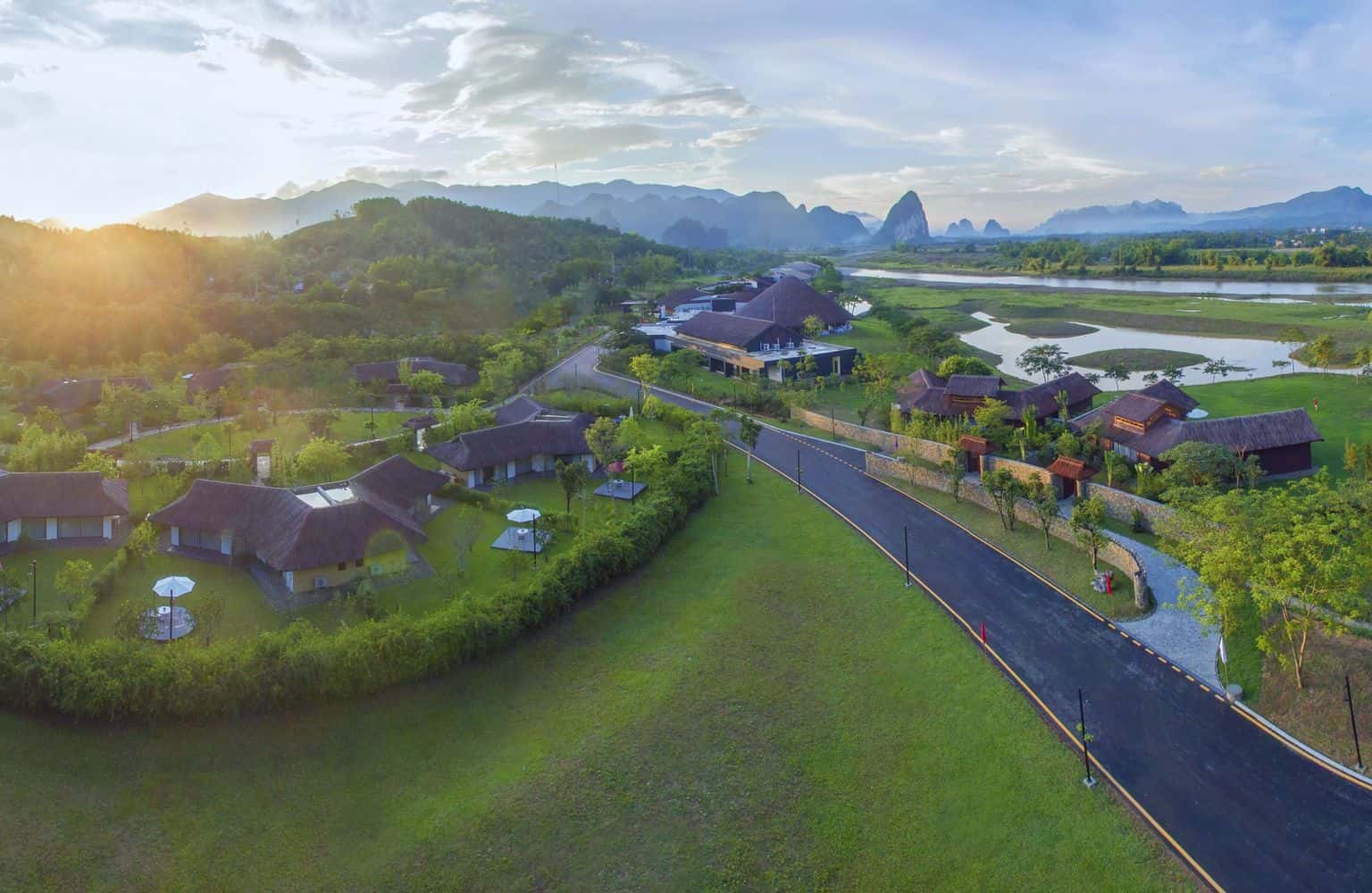 Review Serena Resort Kim Bôi - Thiên đường nghỉ dưỡng khoáng nóng