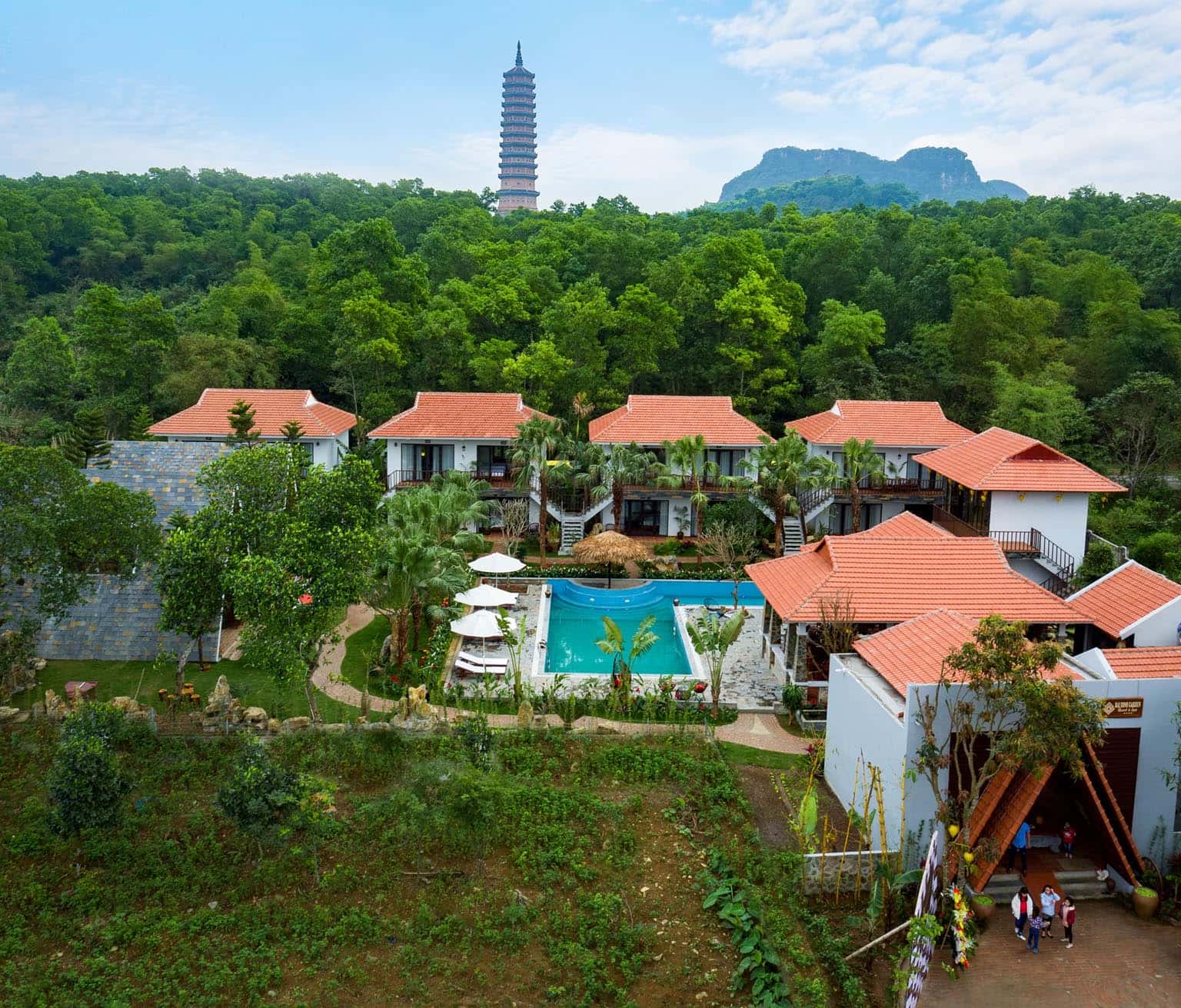 khuon vien bai dinh resort spa ninh binh  