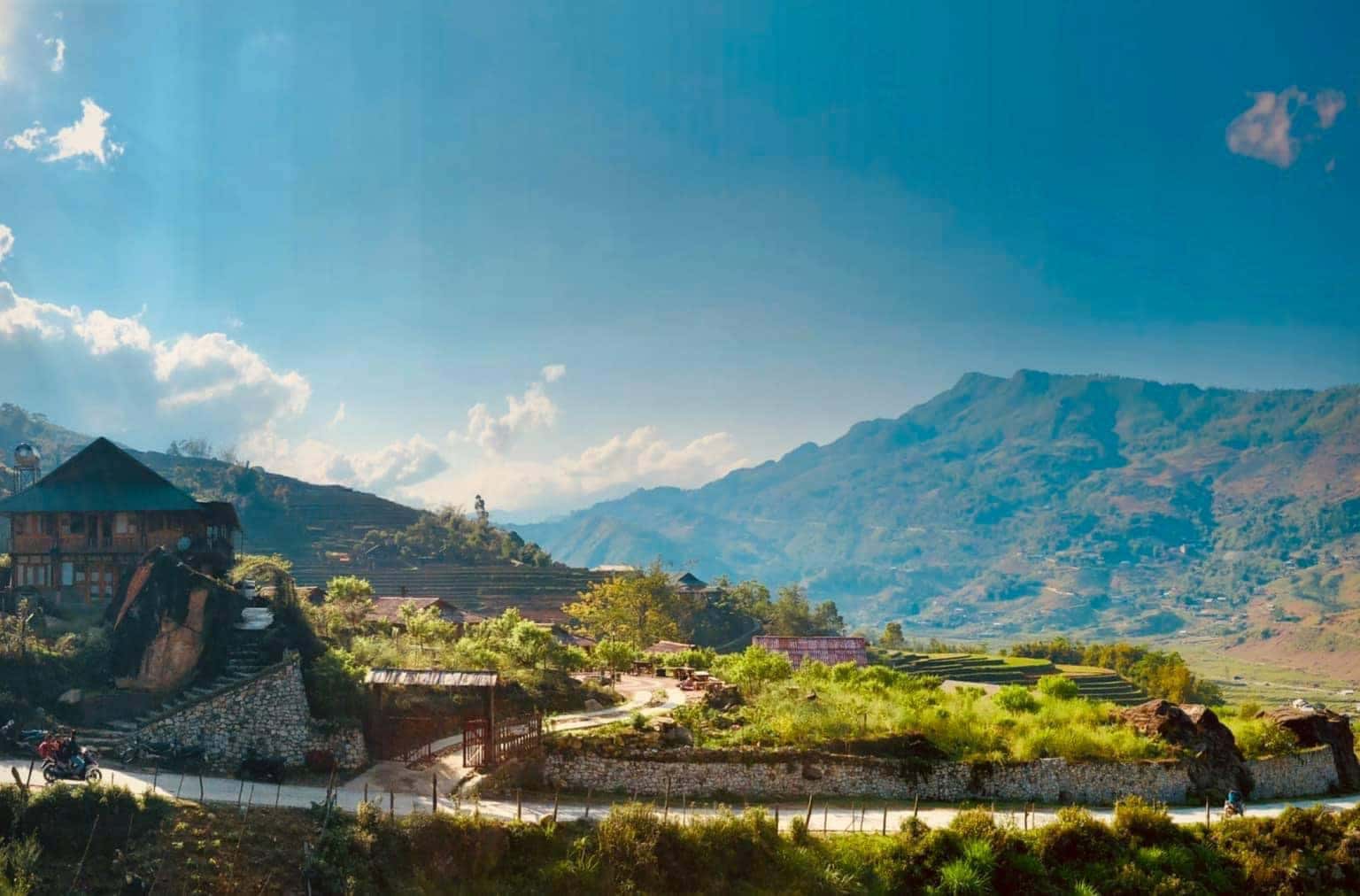 DeGu Hostel & Homestay- “Lạc trôi” giữa trời mây