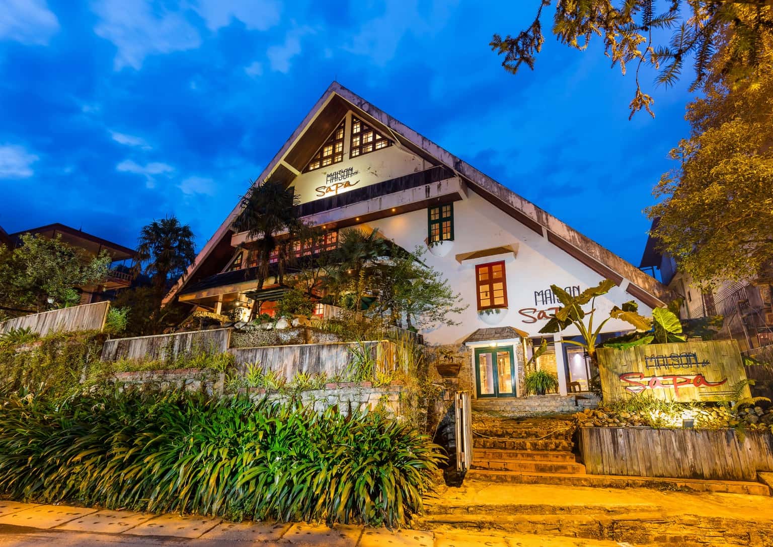 Top 10 homestay cho nhóm bạn không tới buồn nửa đời người