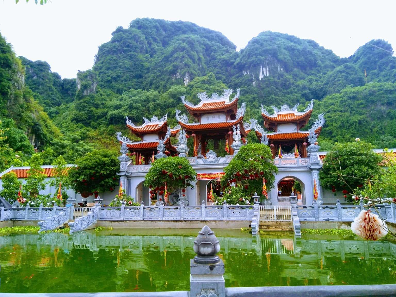 Đền Thượng Bồng Lai – Chốn thanh tịnh xoa dịu những tâm hồn bị tổn thương