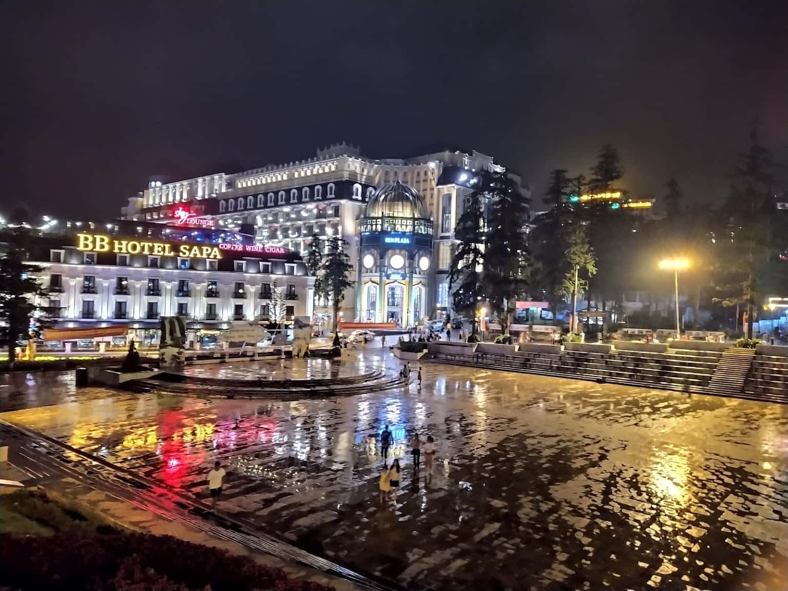 Chợ Tình Sapa – Nơi gắn kết tình yêu đôi lứa nồng đượm, bền lâu