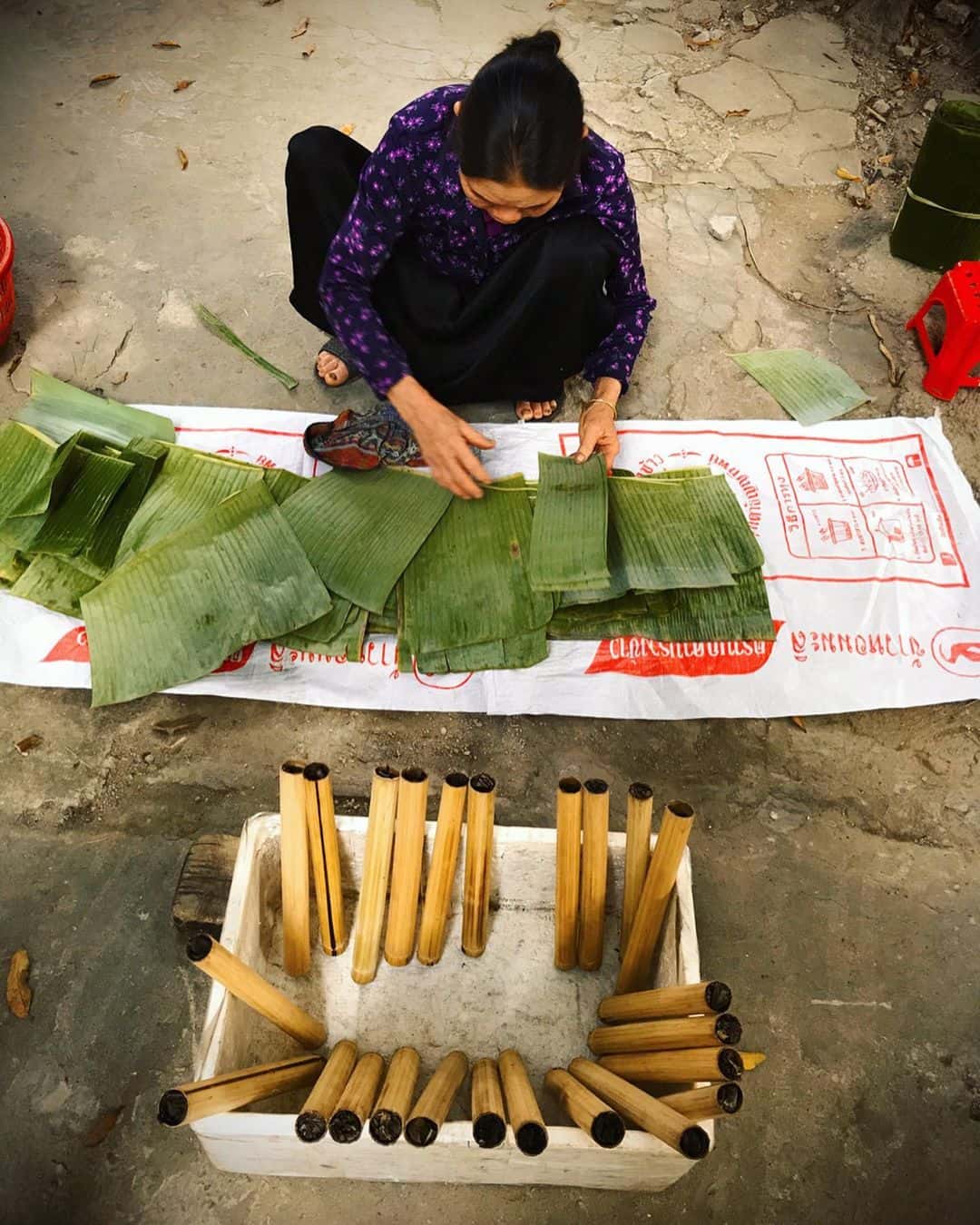 com lam dac san hoa binh