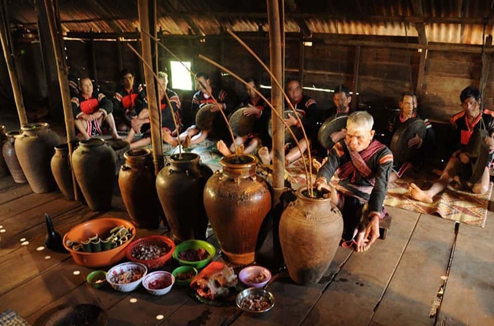 ruou can dac san hoa binh