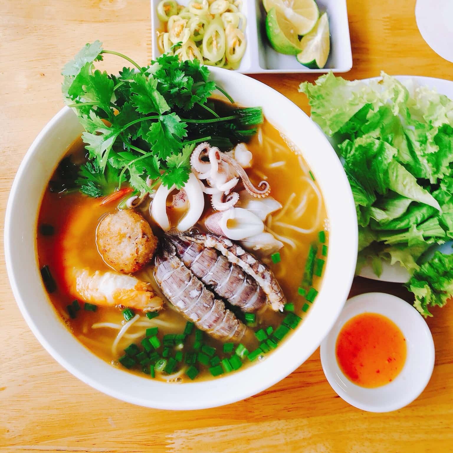 bun hai san be be loc duong quan vung tau