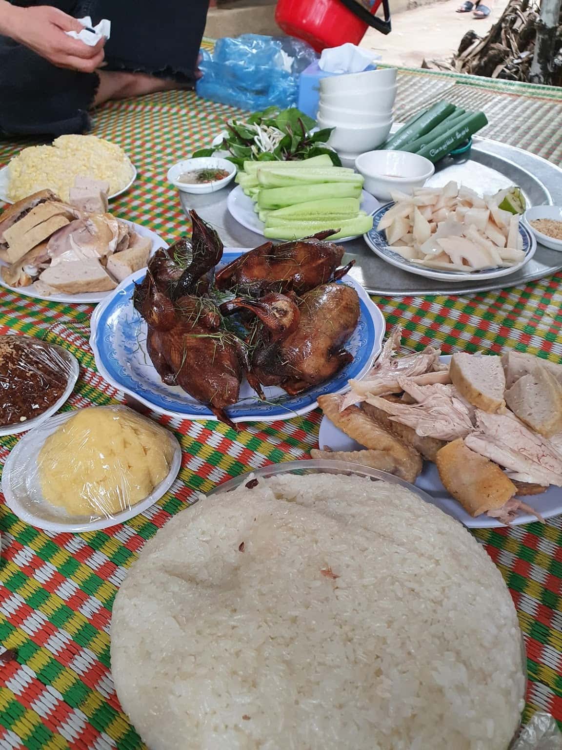 doi co ngoc nhi ba vi