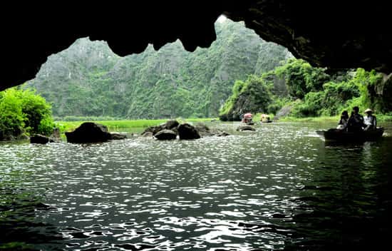 hang ca tam coc bich dong ninh binh
