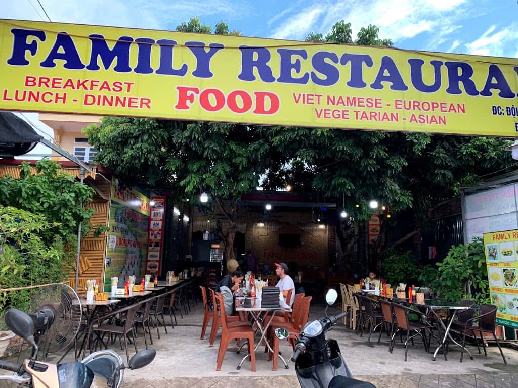 nha hang family restaurant ninh binh