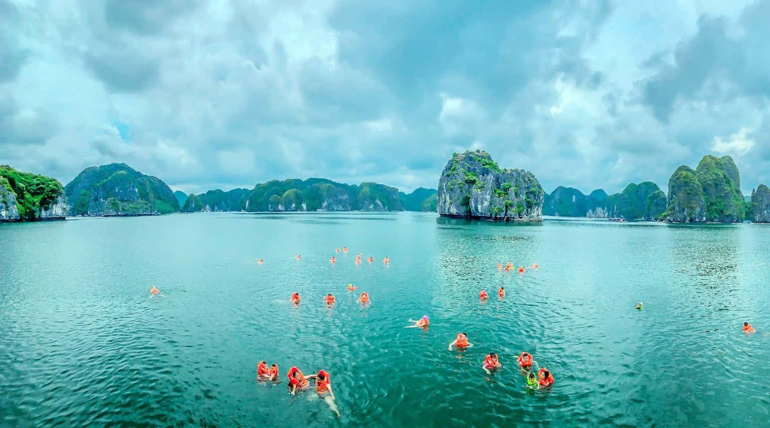 vinh lan ha dao cat ba