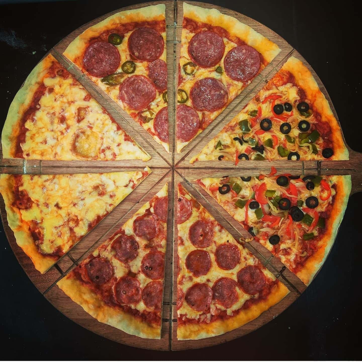 Muốn ăn ngon nhất định phải đến 10 quán pizza ở Hoàn Kiếm này! 
