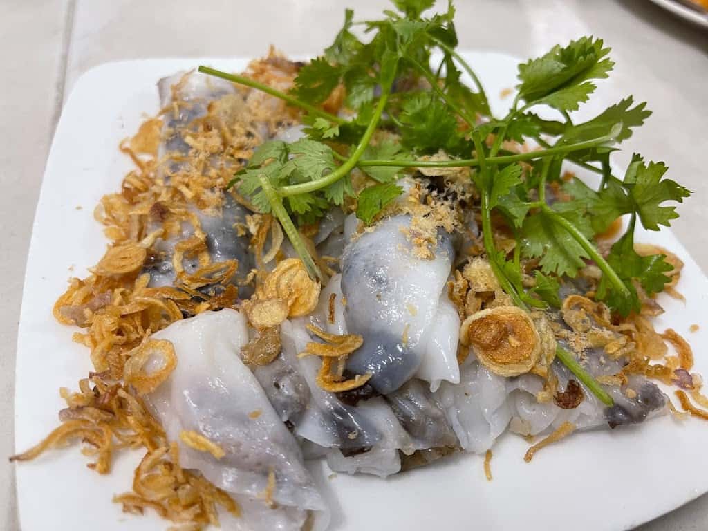 Top 10 quán bánh cuốn thơm ngon tại quận Hoàn Kiếm