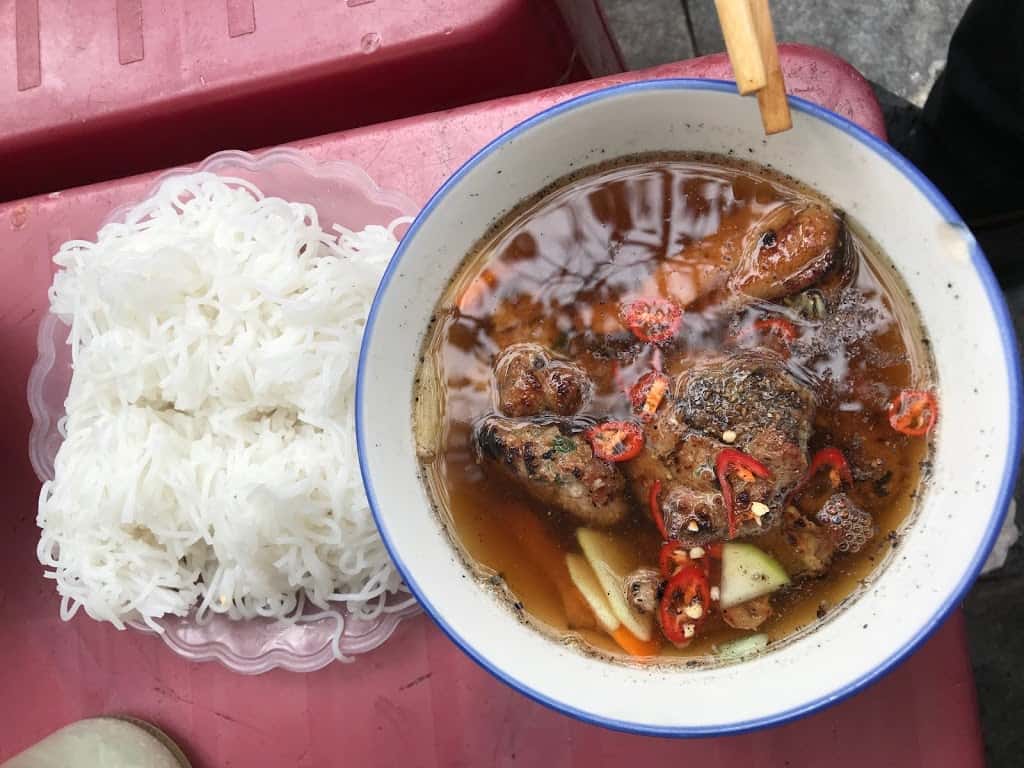 Top 8 quán bún chả siêu ngon tại quận Hoàn Kiếm