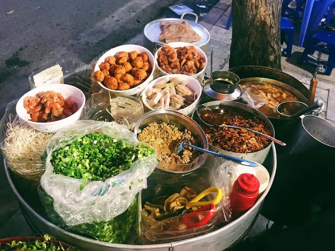 10 quán bún riêu ngon nhất quận Hoàn Kiếm giá siêu rẻ