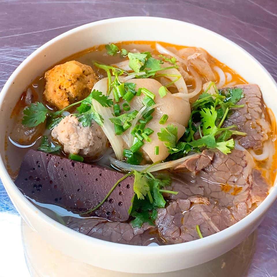 “Đóng họ” cho 15 quán bún ngon nhất quận Ba Đình với 1001 loại bún 