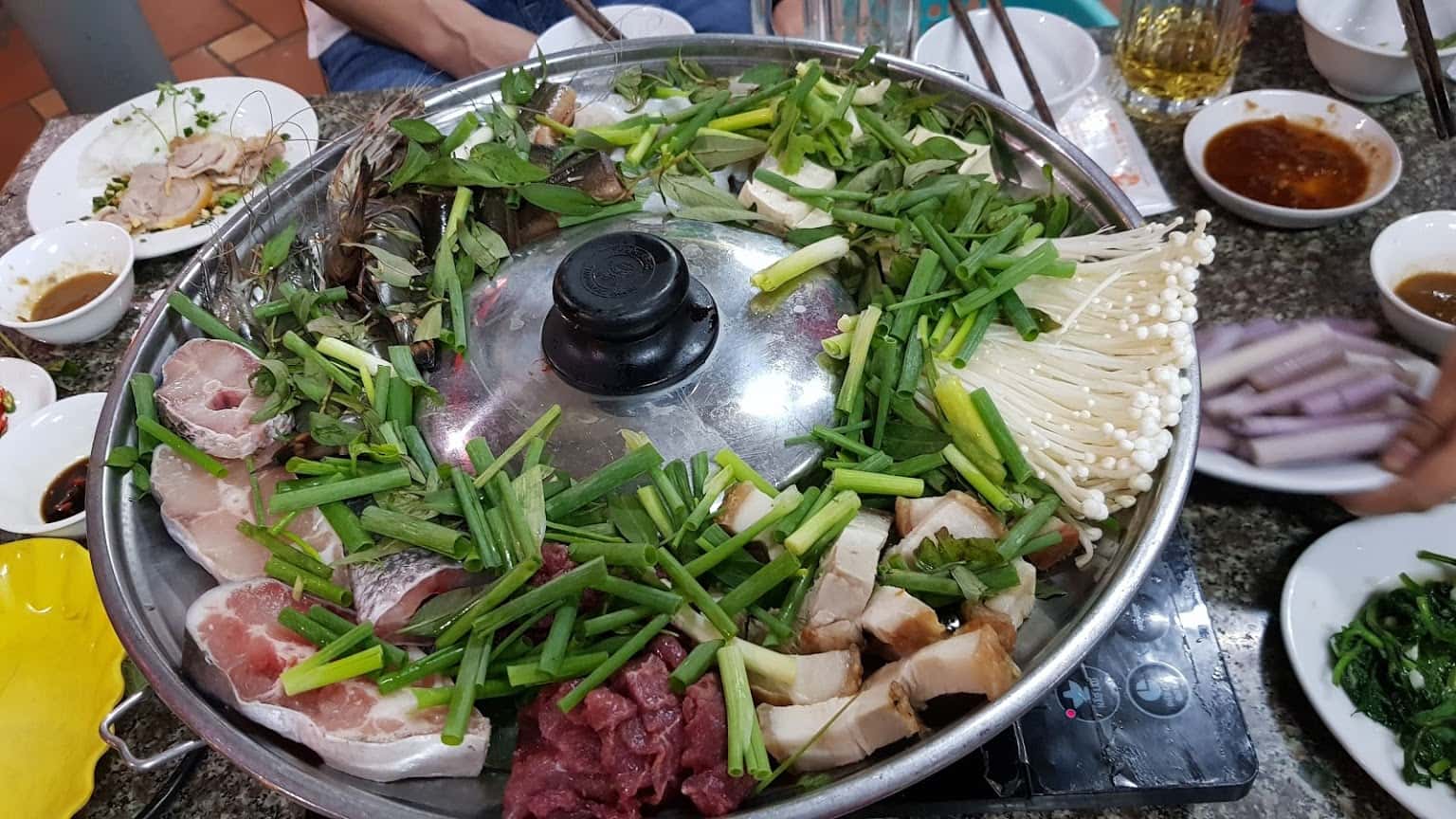 Điểm mặt TOP 9 quán lẩu siêu ngon, nổi tiếng tại Ba Đình