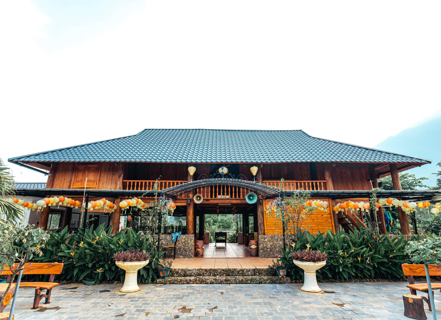 khuon vien stilt house le farm homestay ba vi ha noi 