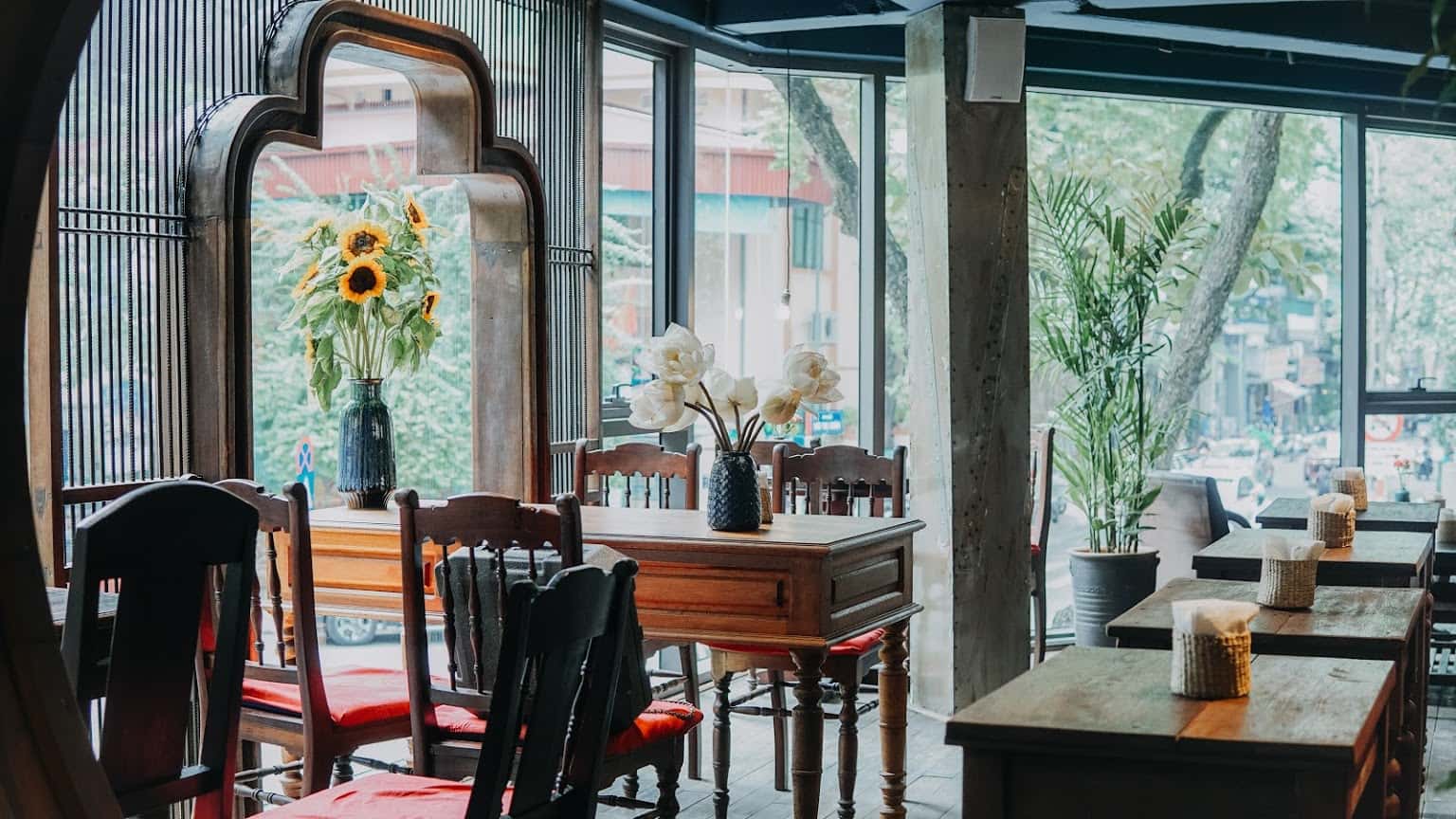 Top 10 quán cafe sống ảo siêu đỉnh tại quận Hai Bà Trưng