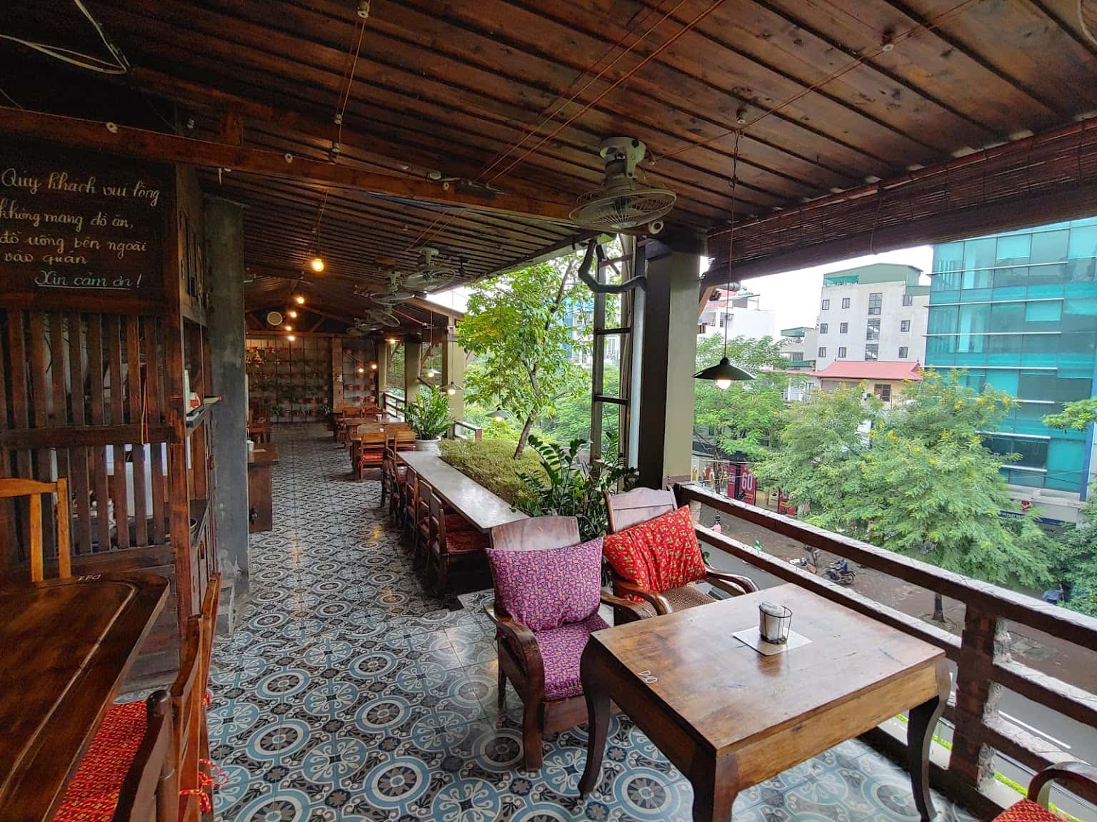 Top 11 quán cafe thiên đường cho tín đồ check-in quận Tây Hồ