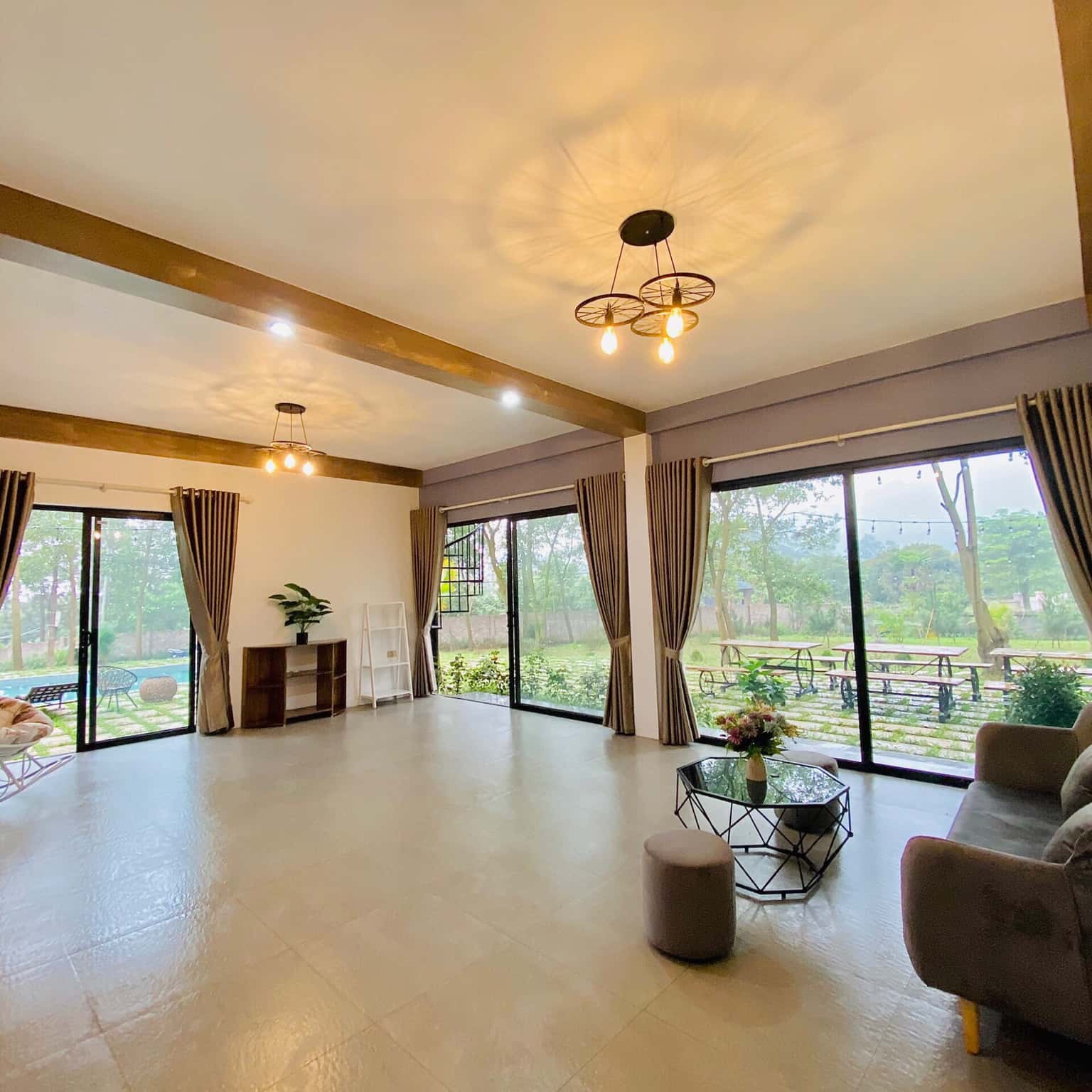 phong khach moon villa homestay soc son ha noi 