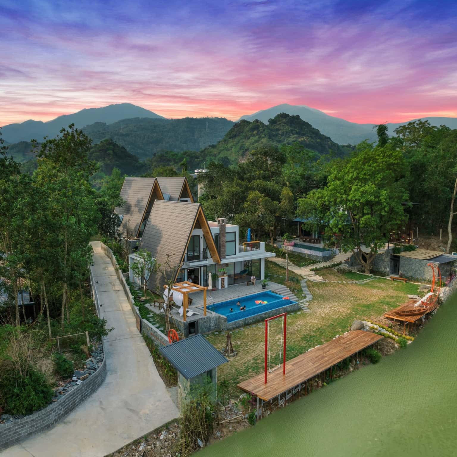 khuon vien lakeside lala villas homestay hoa binh 