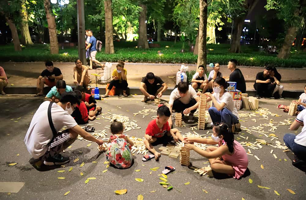 pho di bo ho guom dia diem vui choi cuoi tuan o ha noi