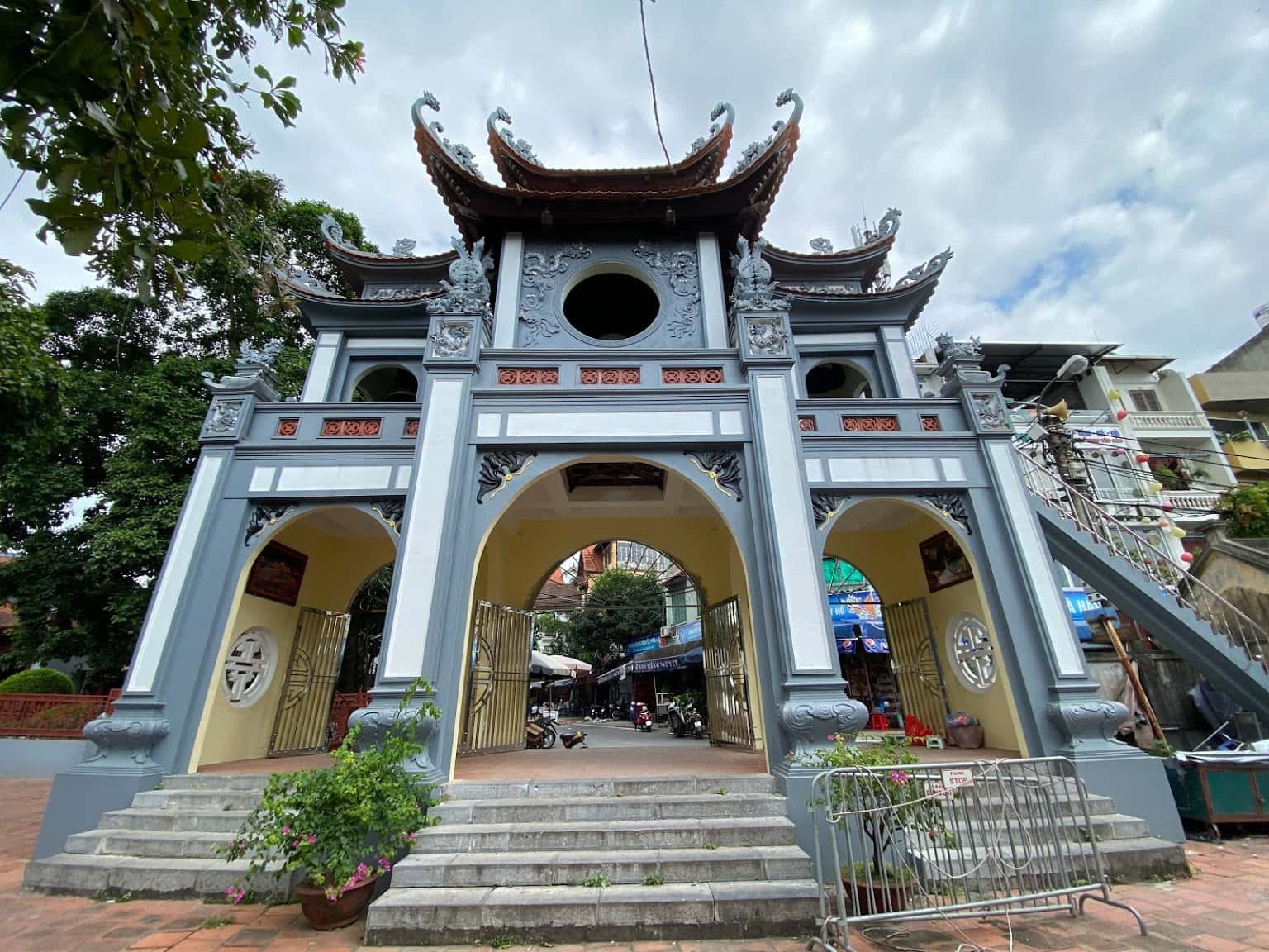 phu tay ho dia diem vui choi dip le tet o ha noi