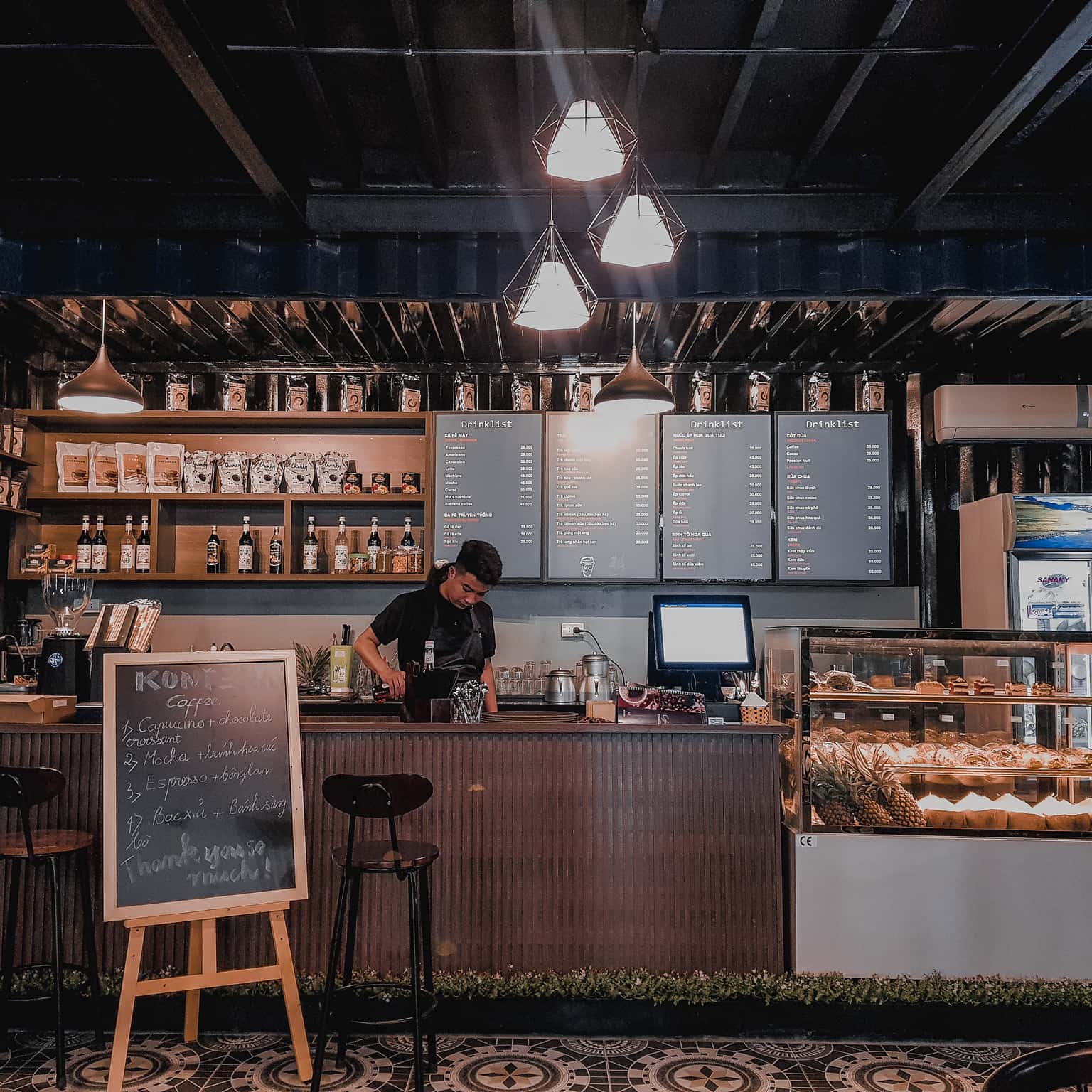 Top 10 địa điểm vui chơi buổi tối hấp dẫn ở Hà Nội