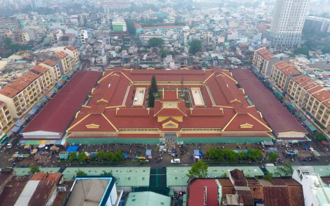 Chợ Bình Tây Sài Gòn - Nơi để khám phá những nét đẹp ẩn dấu