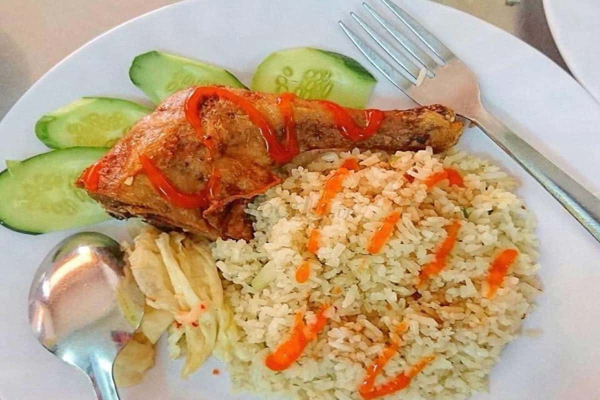  tham-quan-bien-ninh-chu-nha-trang