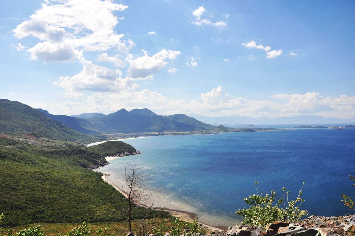 Kinh-nghiem-du-lich-vinh-van-nha-trang