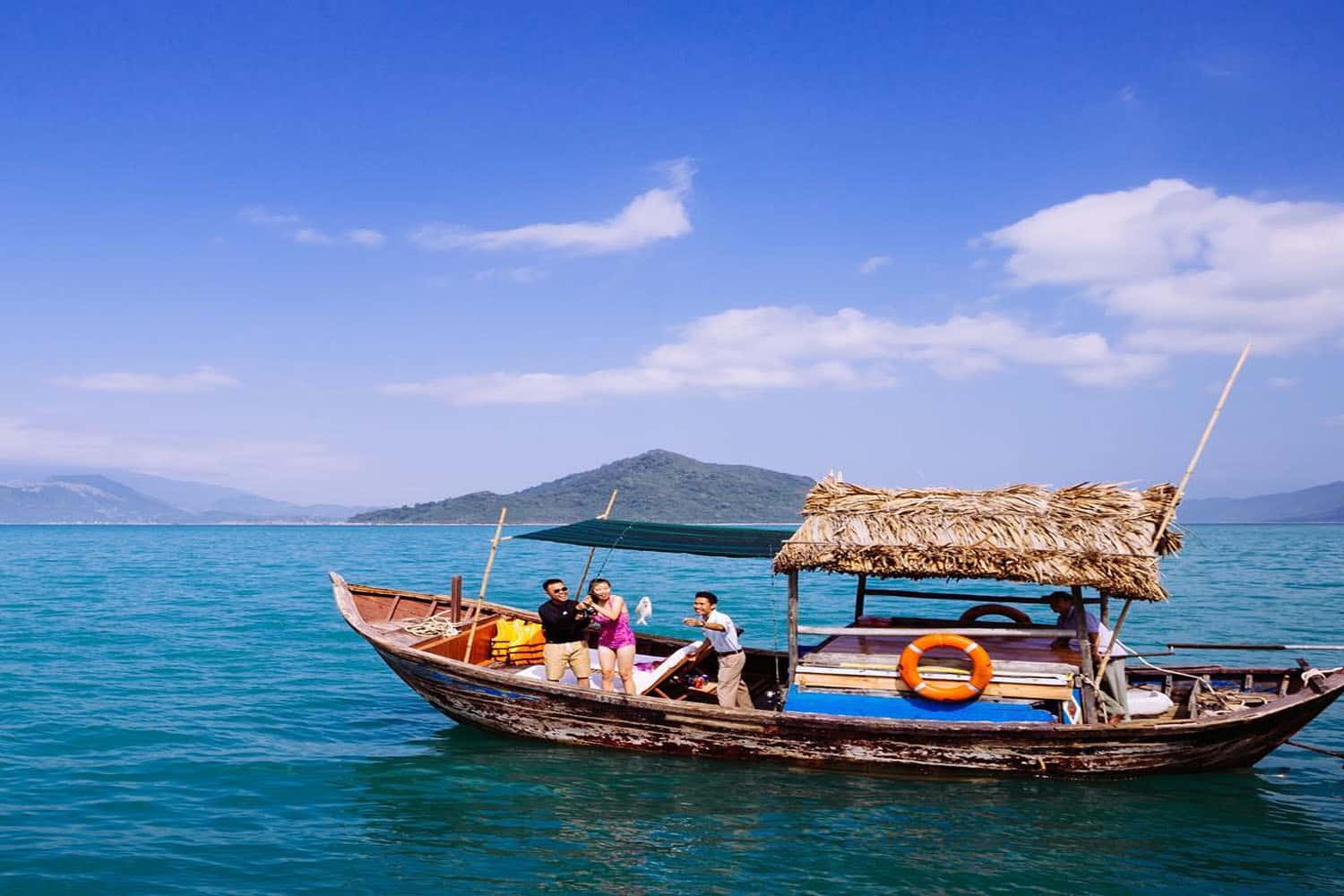 Kinh-nghiem-du-lich-vinh-van-nha-trang