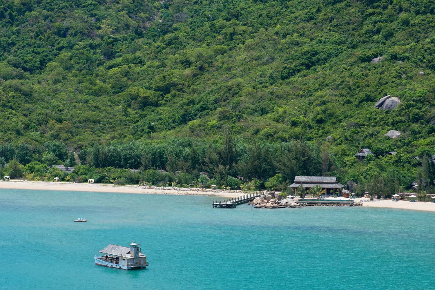Kinh-nghiem-du-lich-vinh-van-nha-trang