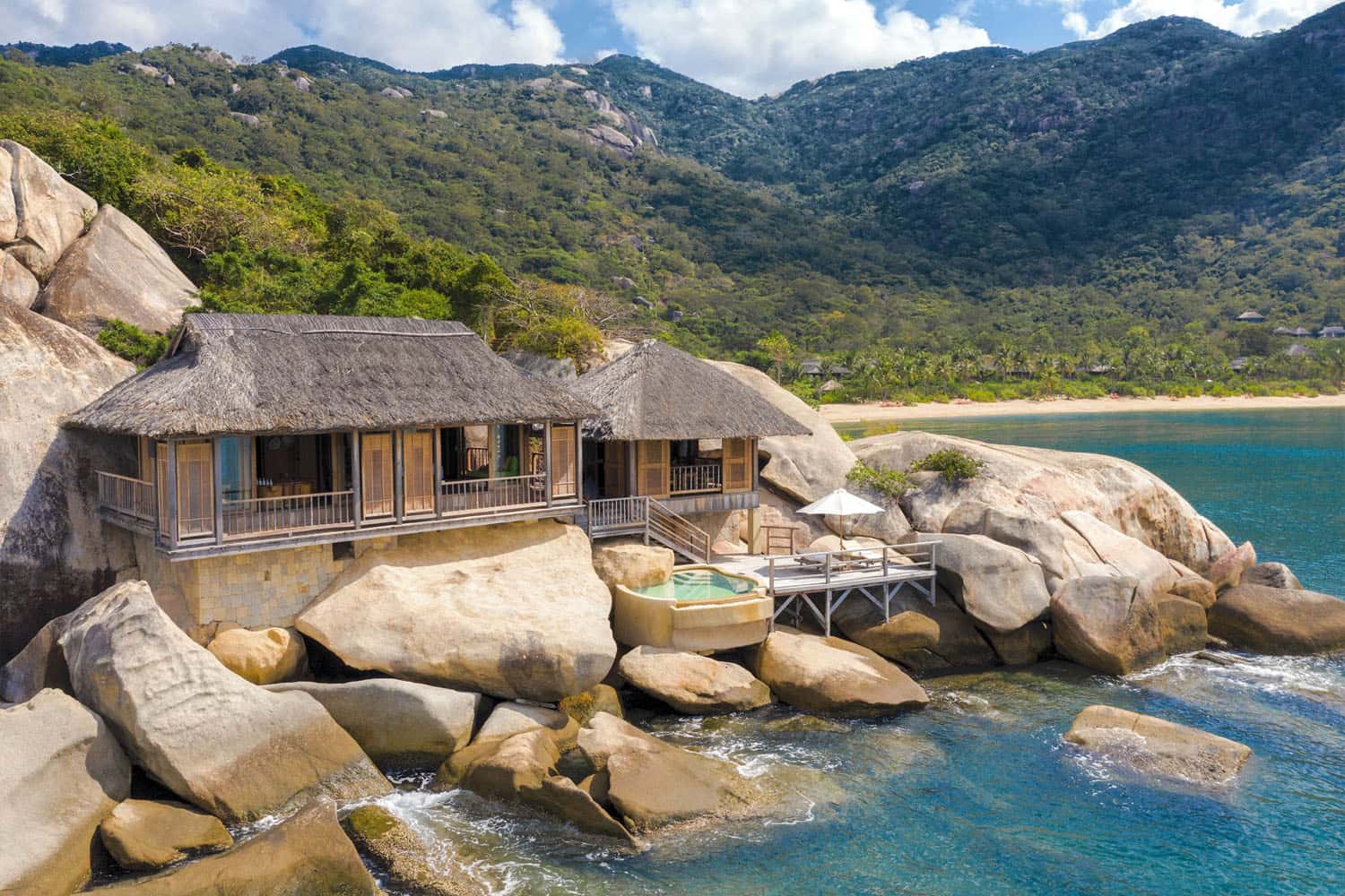 Kinh-nghiem-du-lich-vinh-van-nha-trang