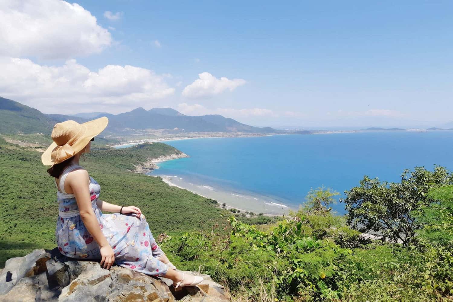 Kinh-nghiem-du-lich-vinh-van-nha-trang