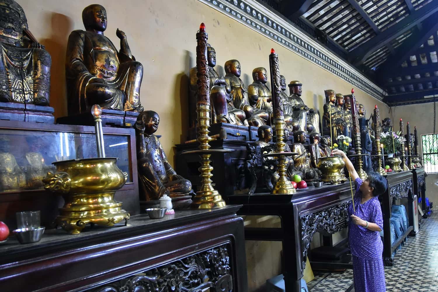 thiet ke cua chua giac lam sai gon 