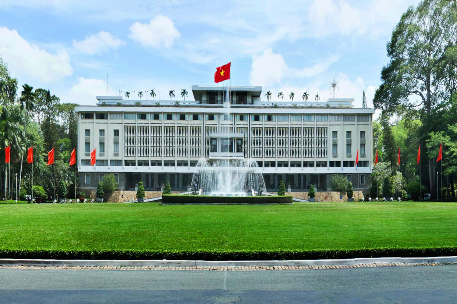 huong dam kham pha ngoc ngach sai gon trong 24 gio 
