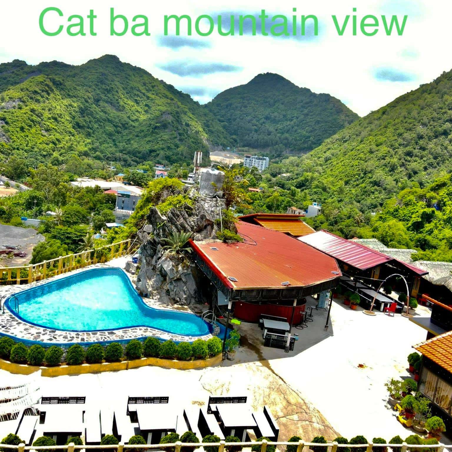 Ngắm trọn view núi hùng vĩ tại homestay Cát Bà Mountain View