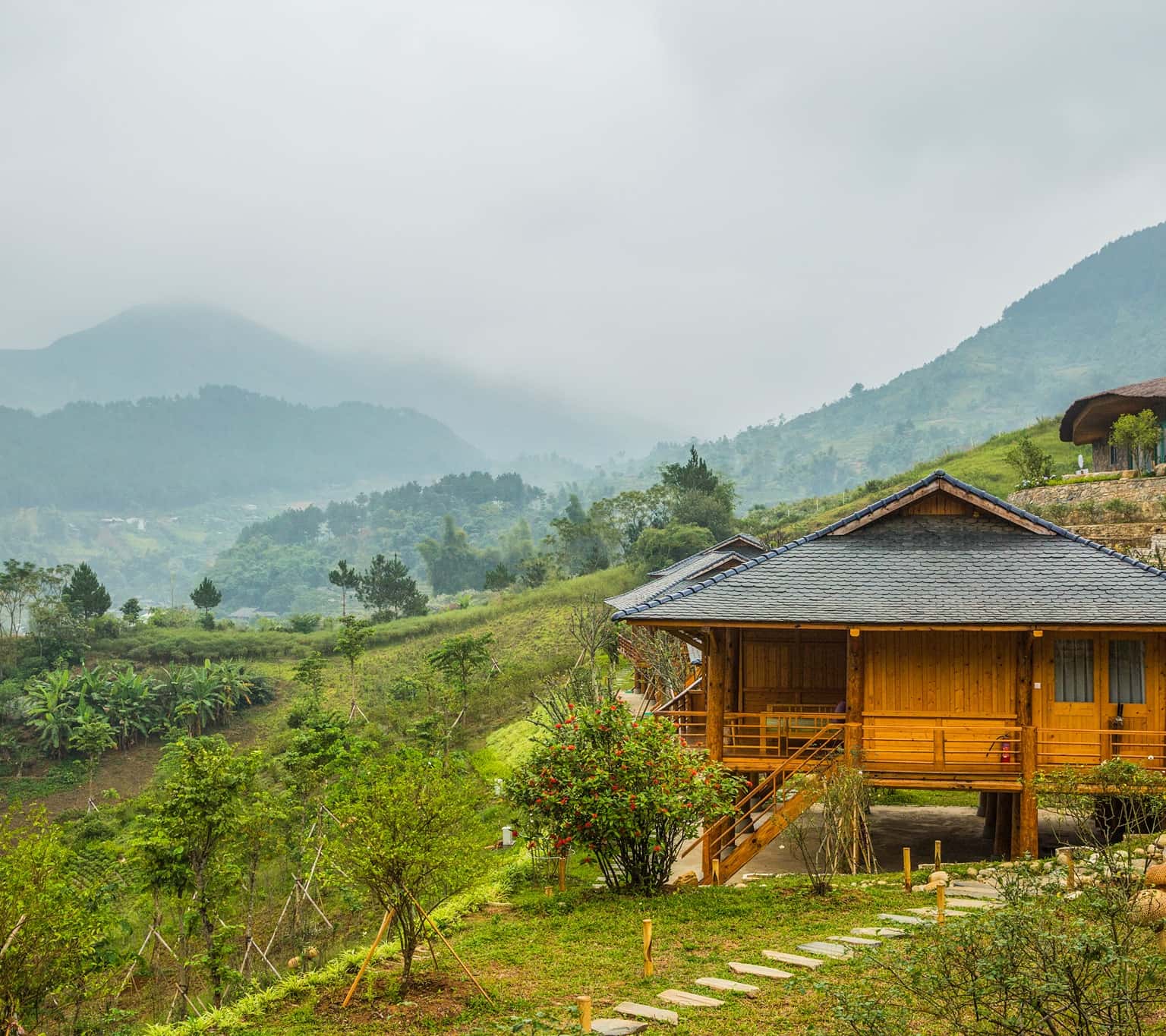 Le Champ Tú Lệ - Resort 4 sao giữa núi rừng Tây Bắc 